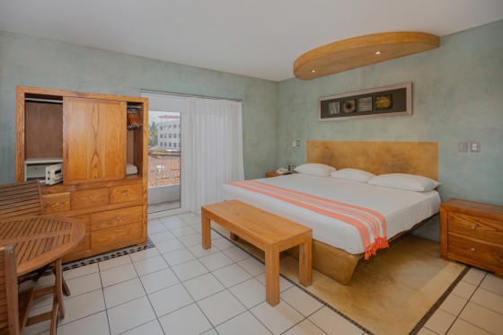 recamara habitacion superior hotel rio malecon vallarta